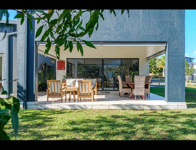 4 BEDROOM HOUSE FOR SALE IN PALM LAKES ESTATE